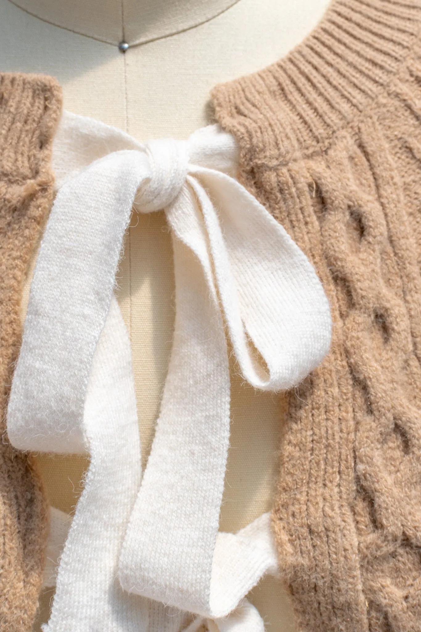 Lydia Cable Knit Cardigan - Light Brown